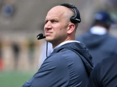 O ex-Notre Dame DC Clark Lee assina novo contrato de longo prazo com Vanderbilt