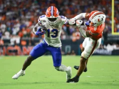 Jadan Baugh se tornou o 12º Florida Gator a correr 1.000 jardas