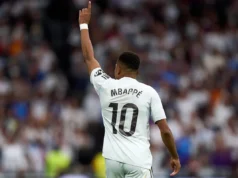 Um líder dentro e fora de campo: como Kylian Mbappe está estabelecendo o padrão no Real Madrid