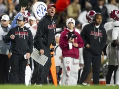 Tópico da vitória: Alabama sobrevive em Auburn