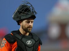 SF Giants recusa opção de equipe para o apanhador Tom Murphy