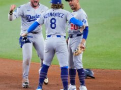 Link dos Dodgers: preocupações fora da temporada, Justin Robleski, Freddie Freeman