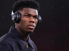 QUEBRANDO: Chowmani ficará afastado por três semanas devido a uma lesão no tendão da coxa