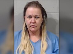 Ex-âncora da Fox News acusado de assassinato após morte por facada da mãe – The Mercury News