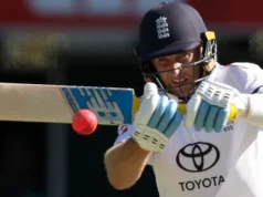 Ashes: Inglaterra foi eliminada por 334 quando Labuschenne acabou com a diversão de Archer