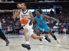 Hankins-Sanford e Parker Power UMass Career Day no estado da Flórida, 103-95