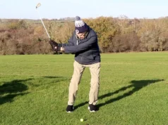 Veterano de guerra torna-se campeão de golfe aos 101 anos
