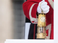 O Caldeirão dos Jogos Olímpicos de Inverno de Milão Cortina é aceso no palácio presidencial da Itália faltando 2 meses.