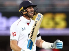 A primeira tonelada de Root na Austrália manteve a Inglaterra à tona