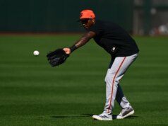 Marco Luciano, ex-SF Giants, é reivindicado pelo Pirates