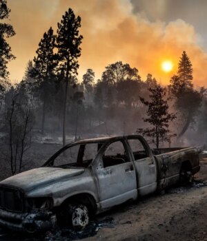 SJM-APTOPIX-California-Wildfires_99420661.jpg