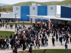 A confusão da liderança educacional da Califórnia torna difícil saber quem é o responsável