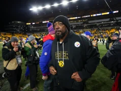 A curiosa reação de Mike Tomlin a ‘Fire Tomlin’ dá alguma pista? Giants, Jackson Dart deveria esperar isso