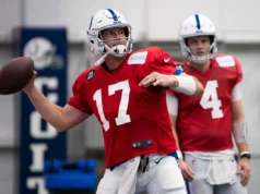 Será que Philip Rivers conseguirá ultrapassar Matt Stafford na lista de aprovados na carreira da NFL?