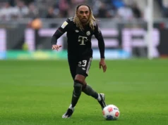 Crystal Palace faz oferta por Boe, do Bayern