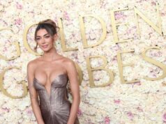 SI Swimming Star que derrotou atletas profissionais em reality shows atordoa biquíni em novo compartilhamento fumegante