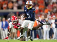 Auburn football WR Perry Thompson planeja entrar no portal de transferências