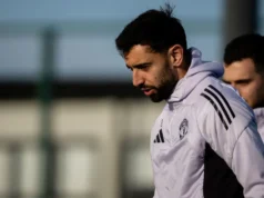 Manchester United pronto para dispensar Bruno Fernandes por £ 70 milhões: Por quê?