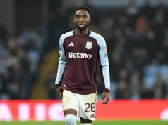 Relatório: Brighton está considerando contratar o meio-campista do Aston Villa