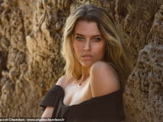 Os proprietários do bar Swiss Inferno culparam a chocante ‘garçonete de capacete’ e disseram que seu ‘show’ foi causado por um colega que estava no ombro quando o incêndio começou.