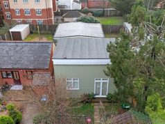 Marido e mulher por trás do estúdio de pole dance provocam indignação dos vizinhos com o plano de ‘pesadelo’ de estender o horário comercial