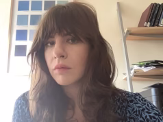 Mulher acordada que quer abolir a prisão diz que não denunciou seu agressor à polícia porque isso a faria se sentir ‘estúpida e estranha’