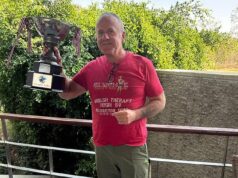 A polícia está à procura de um marido britânico depois que ele matou sua esposa a tiros em um hotel resort na Tailândia