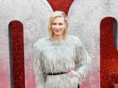 Cate Blanchett apresenta planos para um jardim deslumbrante e uma entrada gramada em sua casa ecológica na Cornualha em ‘Hollywood on Sea’