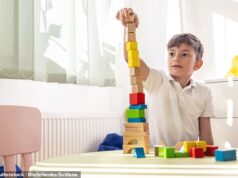 Cientistas descobrem terapia que ajuda dois terços das crianças autistas a falar as primeiras palavras