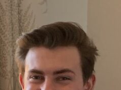 A nota errada ainda é um risco na universidade, onde estudantes cometeram suicídio após serem erroneamente informados de que foram reprovados