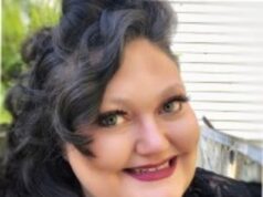 Bibliotecário da Virgínia Ocidental preso por supostamente tentar recrutar pessoas no TikTok para matar Trump