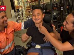 Uma família estava aproveitando um dia na praia e montando uma piscina inflável para seu filho tetraplégico… então os guardas fizeram algo realmente chocante.