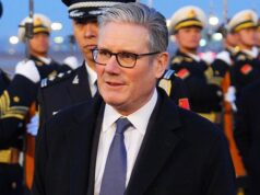 Keir Starmer acusa Donald Trump de mudar de opinião sobre o apoio trabalhista ao polêmico acordo de Chagos