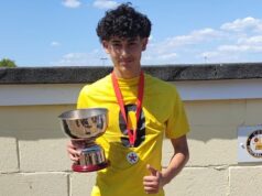 Estudante, 15 anos, morreu de facada ‘homicida’ no estômago no parque Surrey, inquérito ouvido