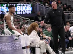 Que movimentos o Bucks deve fazer antes do prazo final de negociação da NBA? Envie-nos suas dúvidas