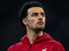 Liverpool considera acordo com Curtis Jones impensável