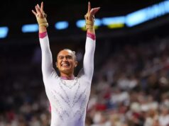 Os Red Rocks classificados venceram a estreia em casa para o estado de Iowa