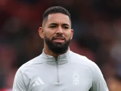 Traga de volta o Aston Villa Douglas Luiz depois de observar o milanês