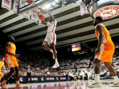 Charles Bediako, do Alabama, está supostamente disponível para o jogo contra Missouri