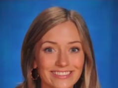 Leia os textos chocantes entre a professora casada, de 25 anos, e seu filho de 17 anos, que fez sexo por três horas e meia enquanto seu marido, um advogado muito indulgente, estava em uma viagem de caça.