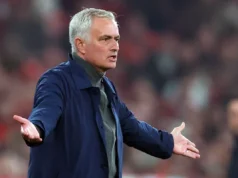 🗞️Primeira página de hoje: encerramento dos campeões, transferências e muito mais