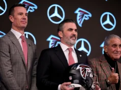 O técnico dos Falcons, Kevin Stefanski, elogiou Penix e diz que tem “muito respeito” por Mayfield