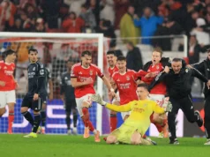 Guarda-redes do Benfica faz história na UCL com golo dramático 💥