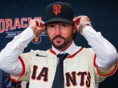 O técnico do SF Giants, Tony Vitello, tem um mentor no Hall da Fama: Tony La Russa