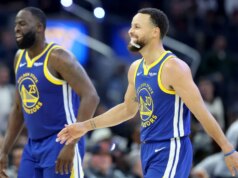 Steph Curry e Draymond Green estão fora