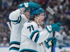 McLean Celebrini e San Jose Sharks explodem para iniciar a viagem do Vancouver Canucks