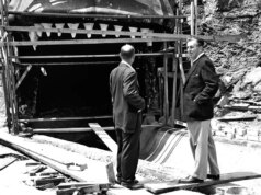 Walt Disney criou a Disneylândia durante a construção em meados da década de 1950 – The Mercury News