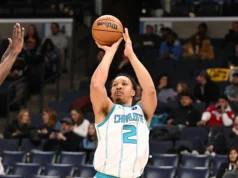 O que o ex-astro do Tennessee Grant Williams tinha a dizer sobre sua recuperação do LCA, a atual equipe Vols