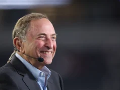 Comissário da NHL diz que viu ‘rivalidade acalorada’ uma noite: ‘É uma ótima história’