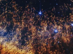 Uma nova imagem da nebulosa Helix na web mostra os últimos suspiros de uma estrela moribunda